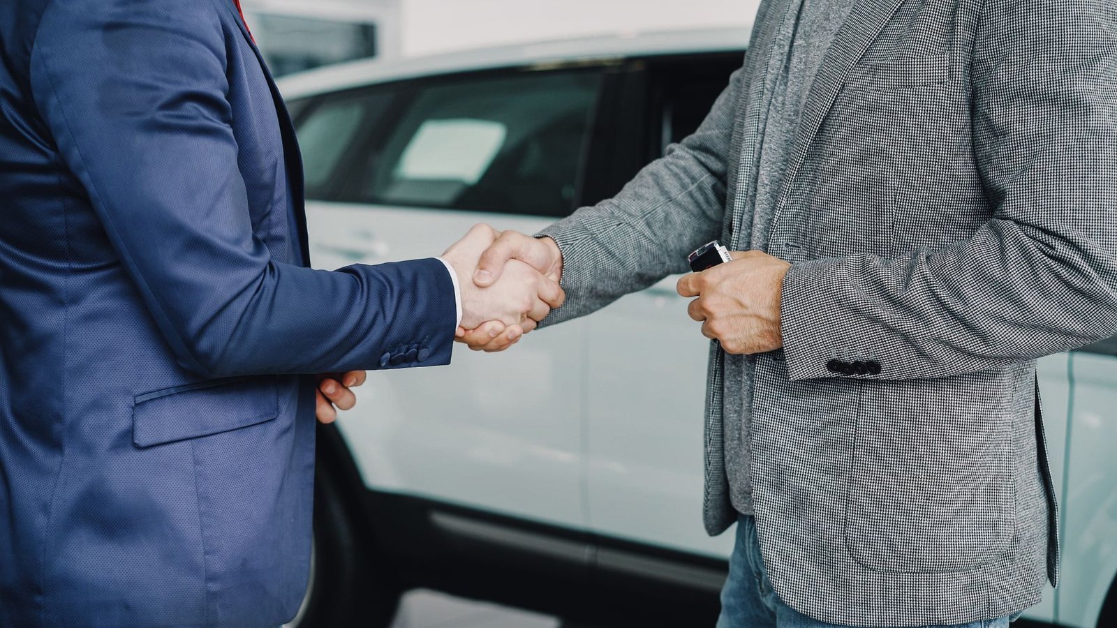 How to Avoid Scams When Buying a Used Car: 7 Essential Checks